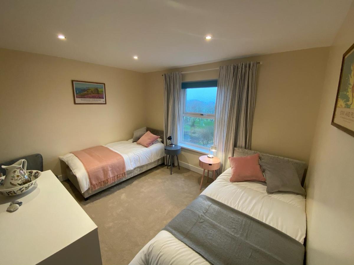 Noddfa Farm Guest House Haverfordwest Exterior foto